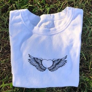 Angel wing Brandy Melville shirt